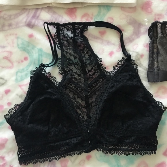 5 Brand new Victoria’s Secret size XS bralettes - Picture 5 of 6